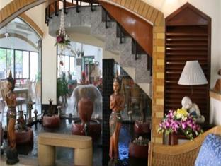 Hotel Peace