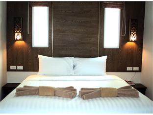 The Red Balcony Pattaya