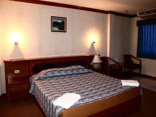 Hotel Sea Falcon On The Water 2*