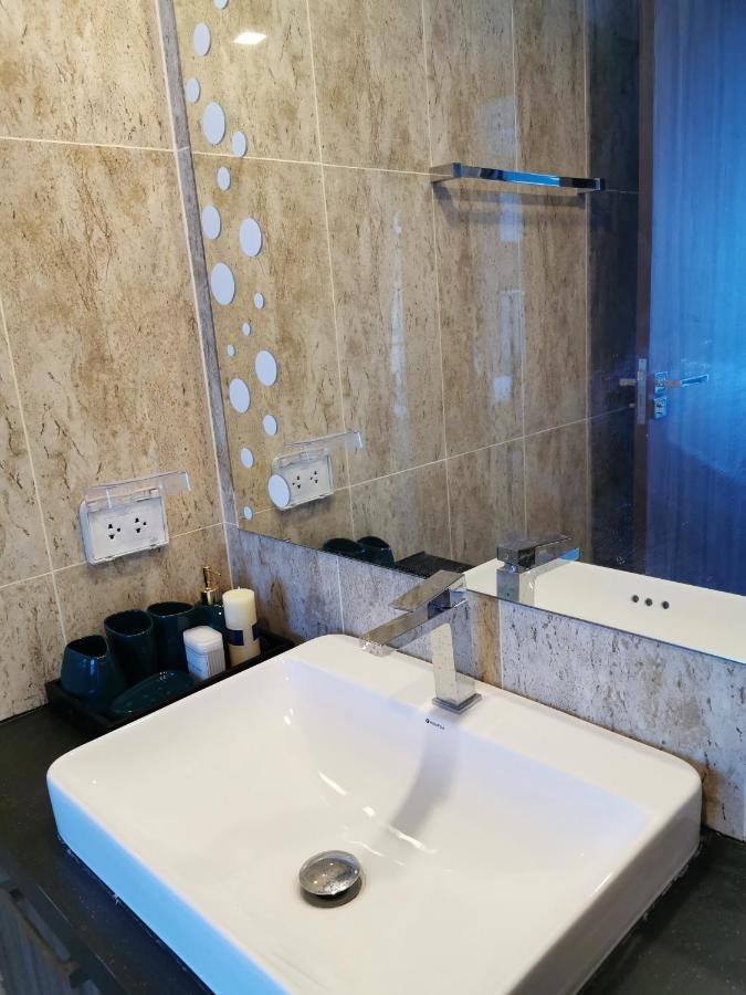 林荫大道 Grand Avenue # Kingland Condotel * Pattaya