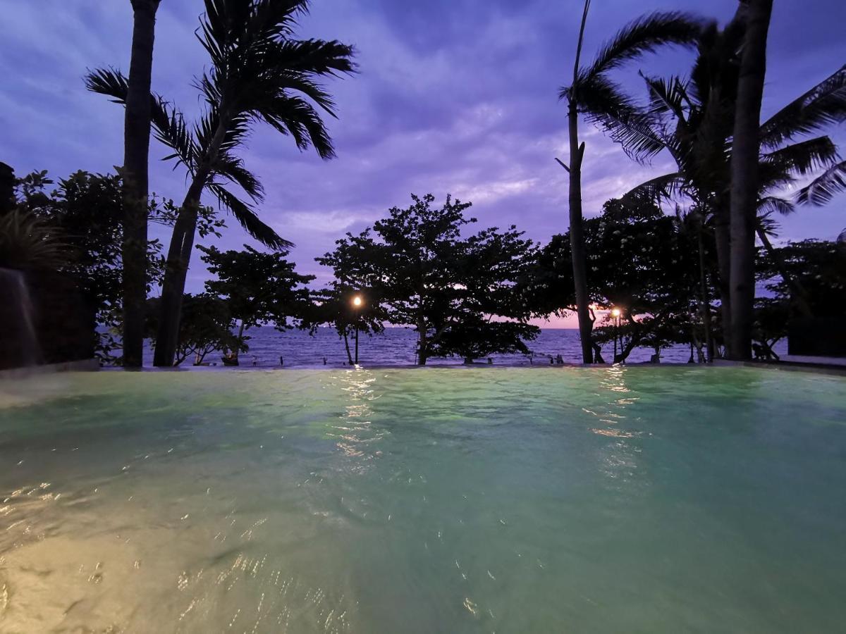 Villa Dojo Pool Beachfront *