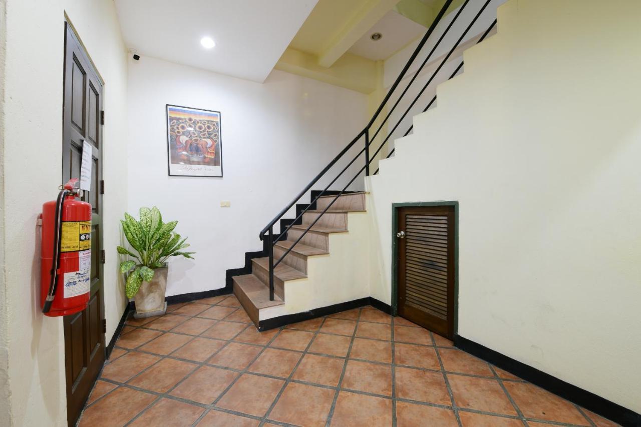 Hotel Oyo 520 Cantina 2*