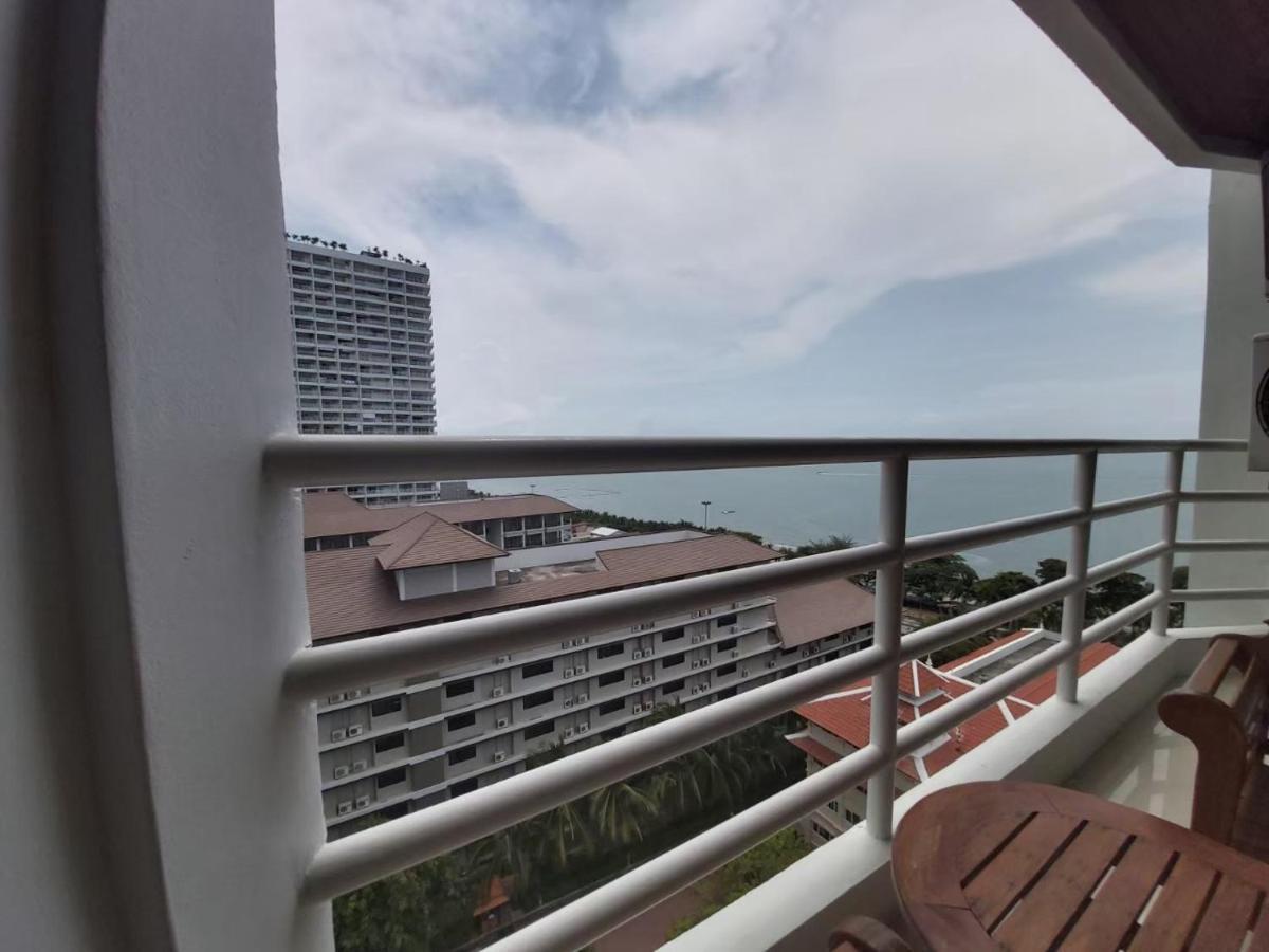 Condominum In Jomtien With Sea View, Balcony And Free Wifi Apartment *