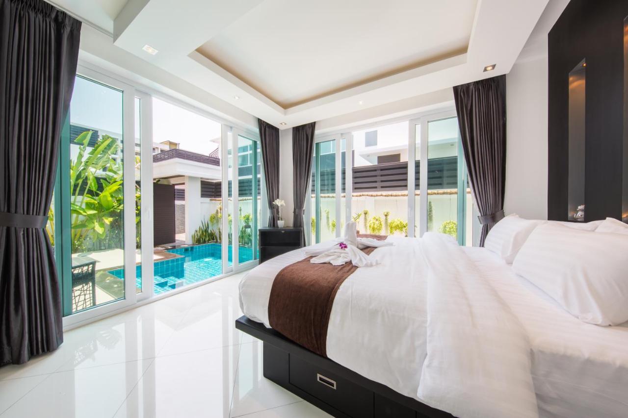 Hollywood Pool Jomtien Villa