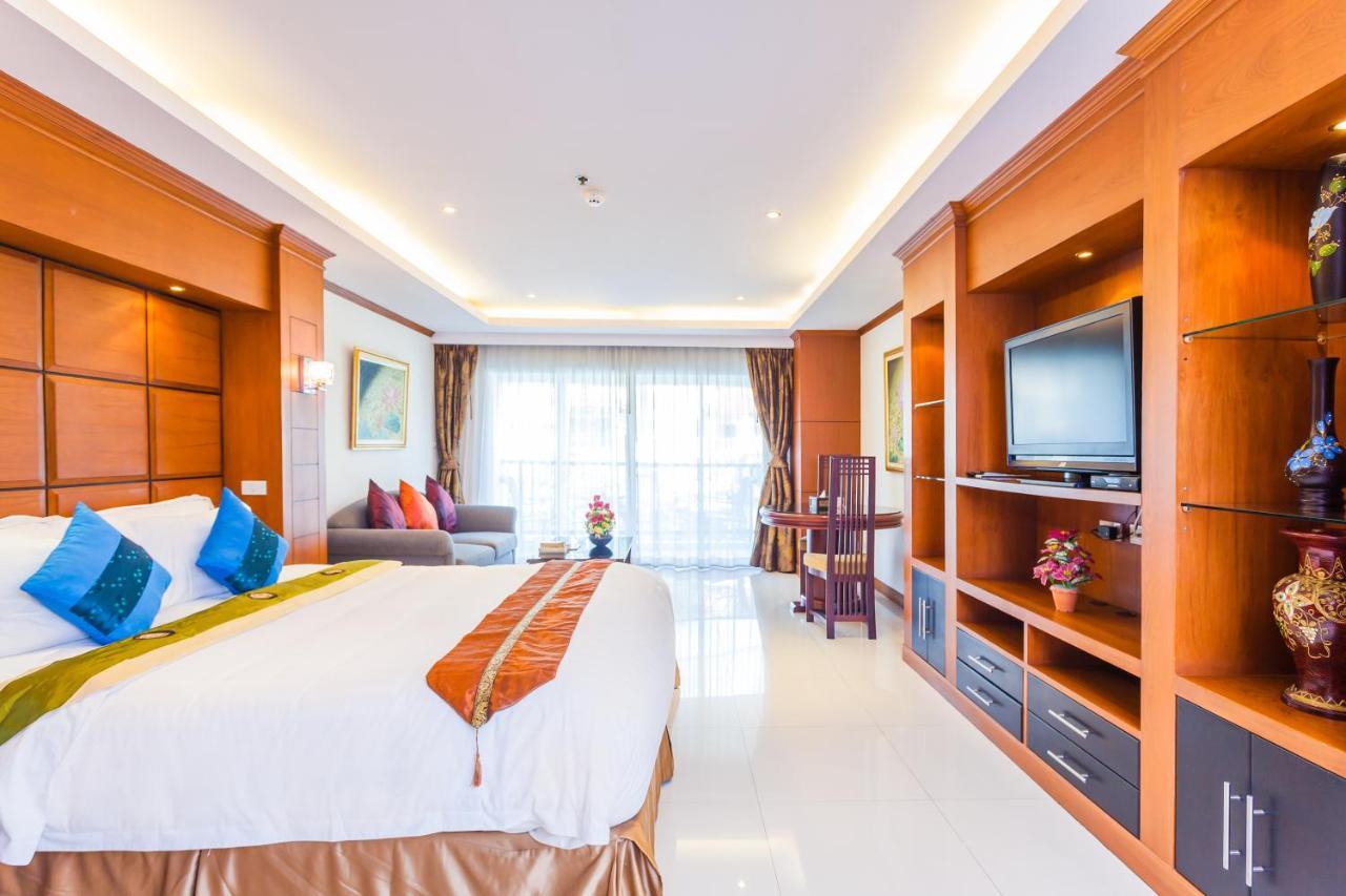 Hotel Tara Court 3*