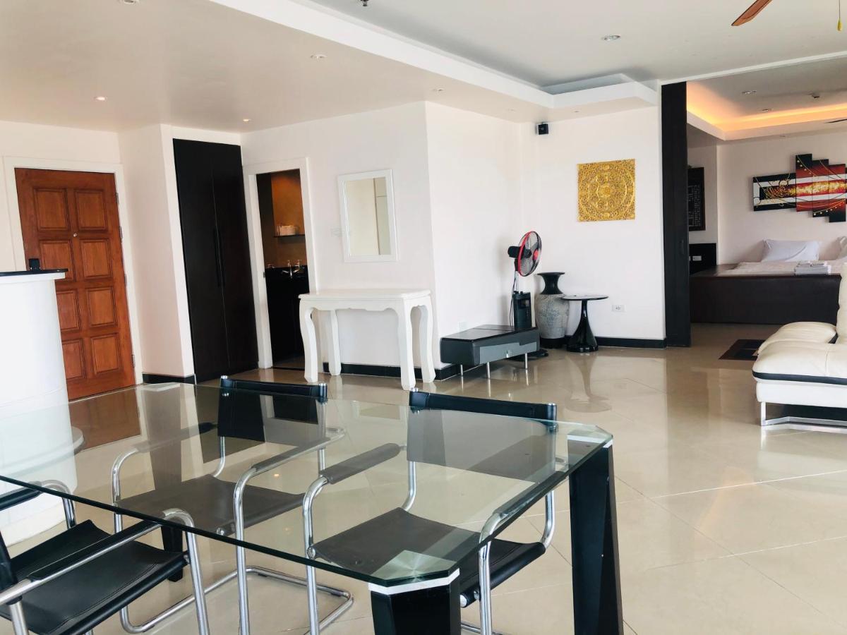 Long Term At View Talay 6 By Honey Apartment Pattaya