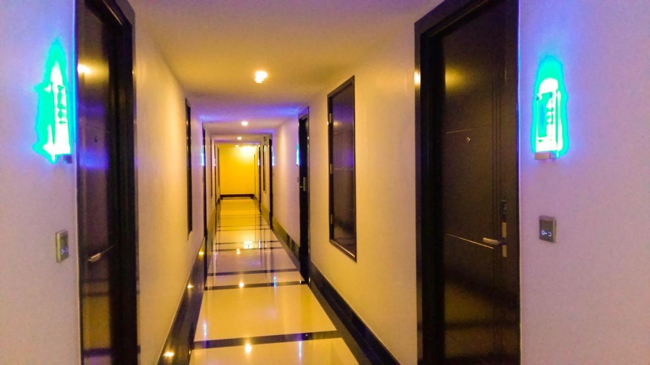 Vareena Palace 4* Pattaya
