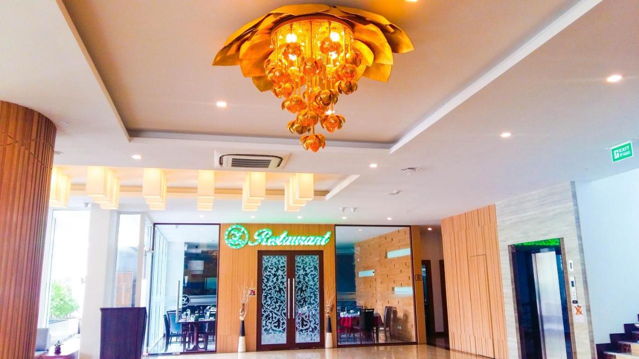 Vareena Palace Pattaya