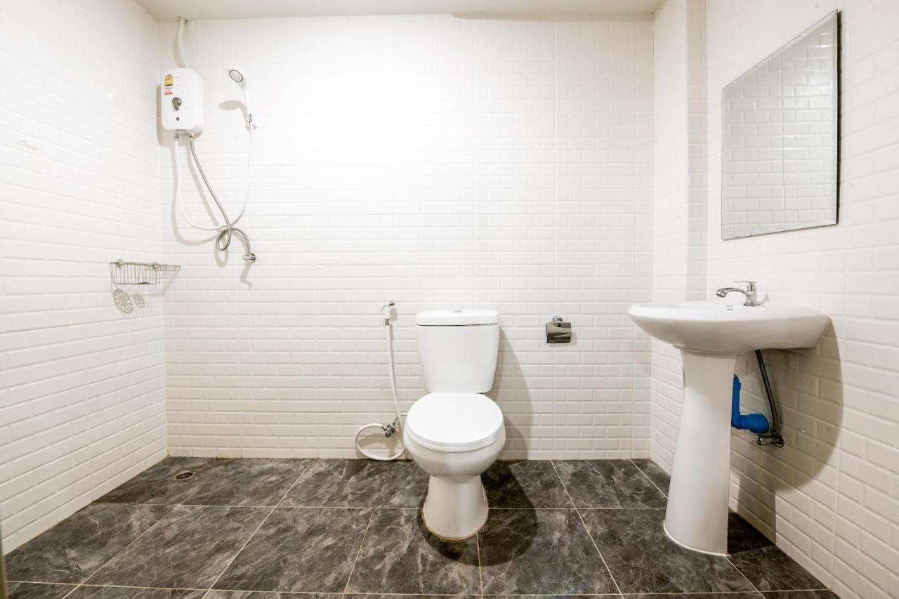 Oyo 347 Southside Hotel