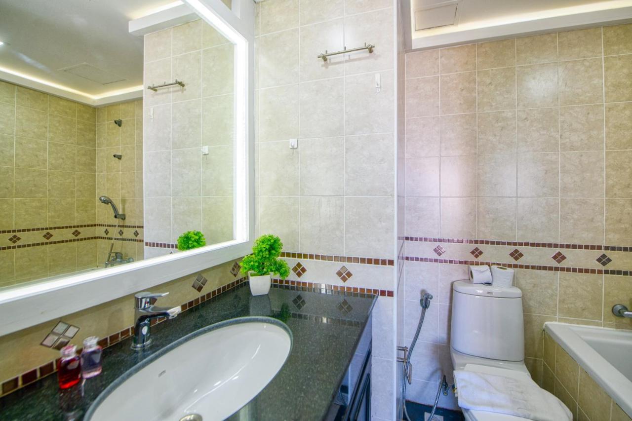 Aparthotel Royal Hill And Condotel Pattaya
