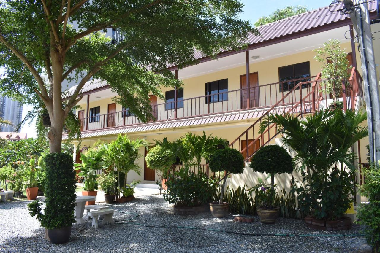 Orchid Garden Beach Resort *