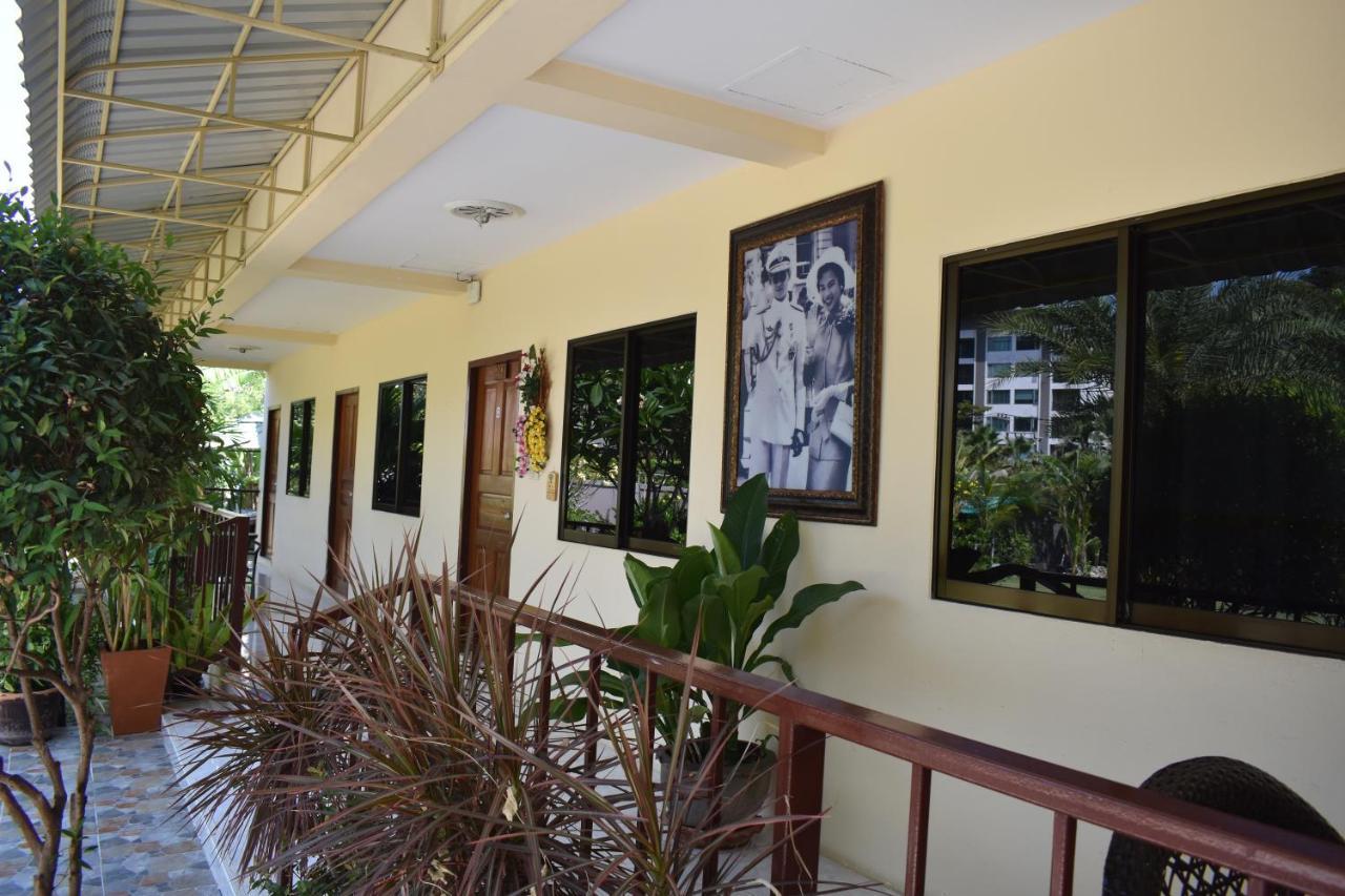 Resort Orchid Garden Beach