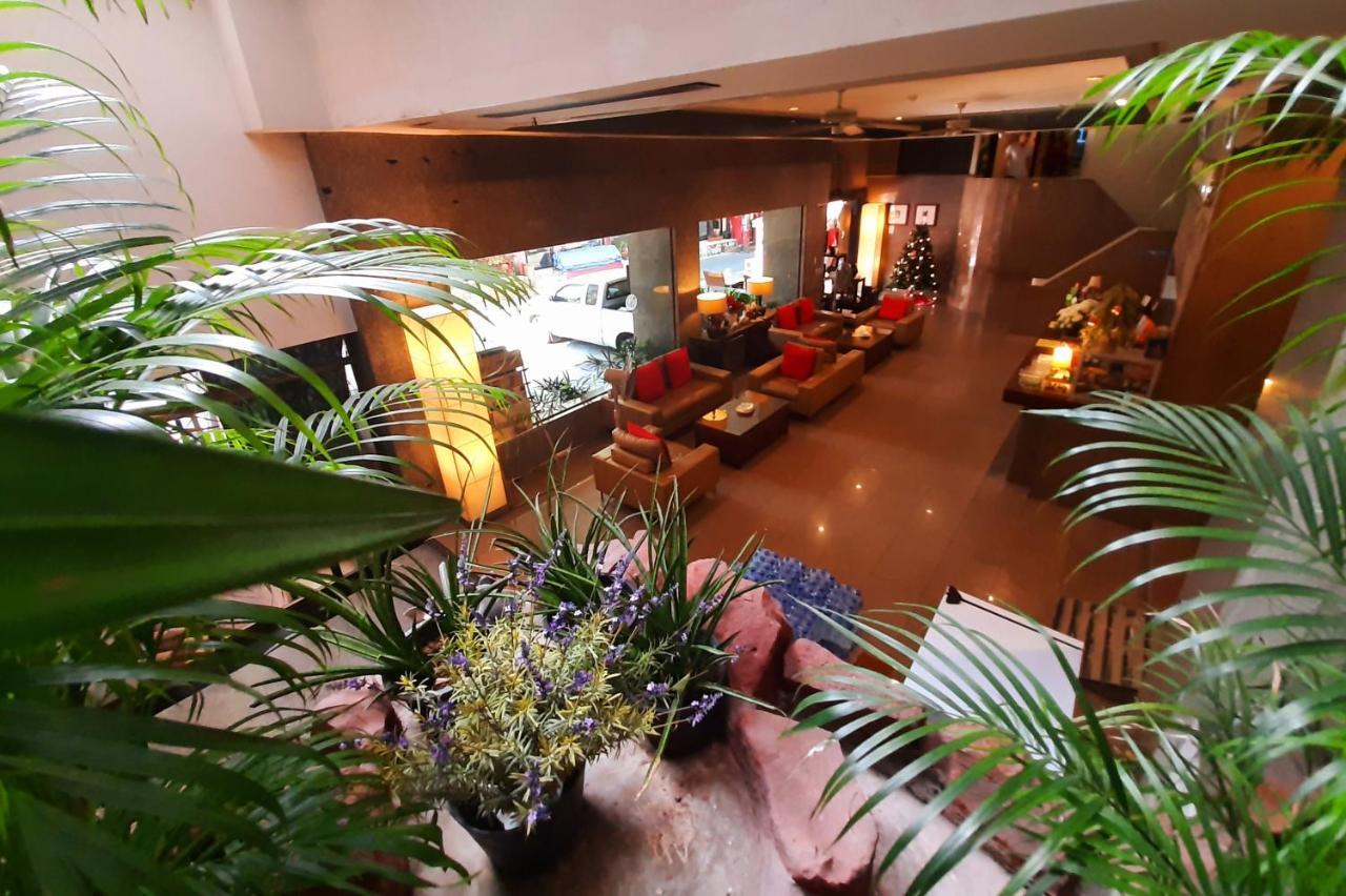 Grand Hotel