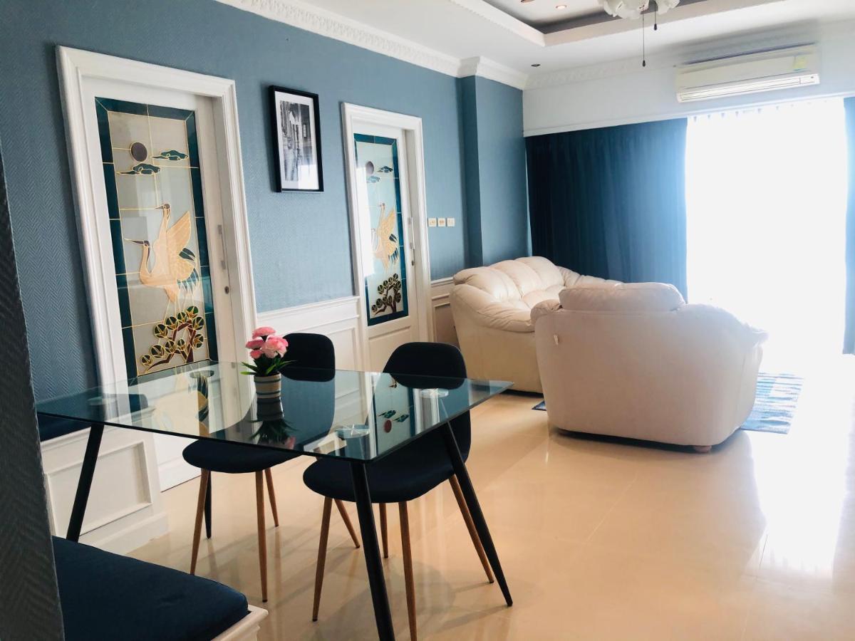 Long Term At View Talay 6 By Honey Apartment