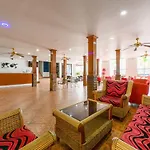 โรงแรม Sun & 5*