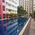 Eastiny Place 3* Pattaya