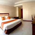 Eastiny Place Hotel 3*