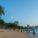 Eastiny Place Hotel Pattaya
