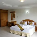 Sunday Ja Hotel