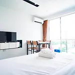 Center Apartment Pattaya