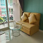 Apartment Grande Caribbean By Somphong *
