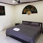 Dania * Pattaya
