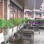 Sunview Place Hotel 3*