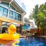 4poolvillas Villa