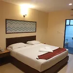 Sunview Place Hotel 3*