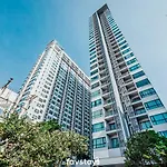 Favstay - The Base Central Pattaya