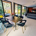 4poolvillas Villa Pattaya