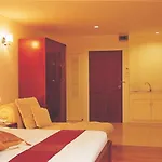 Lk Pavilion Executive Serviced Apartment