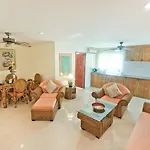 Butterfly Garden Boutique Residences By Frasier, A Lifestyle Destination And 1 To 3 Bedroom Units, 2 Full Bathrooms, Rain Shower, Bath, Complete Kitchen, Staff 24-7,fast Fiber Optic Wifi, 55