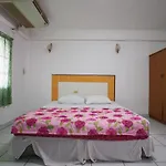 โรงแรม Oyo 1004 Naklua Mansion Pattaya
