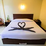 Twin Palms Suites And Residence Pattaya