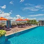 Adelphi Hotel