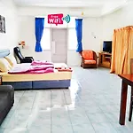 โรงแรม Canterbury Tales Pattaya