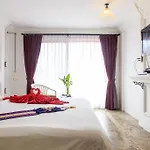 โรงแรม Dreamers Paradise & 3*