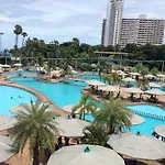 Dreamers Paradise & 3* Pattaya