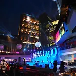 โรงแรม Dreamers Paradise & 3*