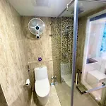 Large Luxury - 2 Bedroom - Centre - Grand Avenue Residences, Pool View - 312 Pattaya