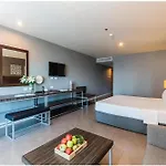 โรงแรม Sea Me Spring Tree (adults Only) 3*