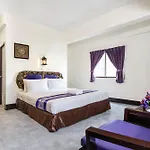Sawasdee Sabai Hotel 2*