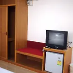 P72 Hotel