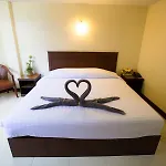 Hotel Twin Palms Pattaya, Sha Extra Certified