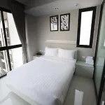 Serenotel Hotel