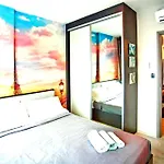 The Base * Pattaya