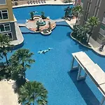 Exclusive Arcadia - Amazing Pools & Gardens, Gym, Sauna, Waterfalls, Jacuzzi, Fast Internet Pattaya