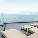 Apartment Edge Near Walking Street