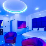 Titanic Residence-7 Minute Walk To The 4* Pattaya